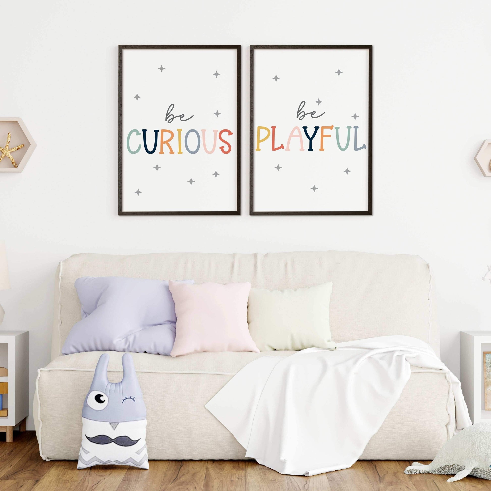 2 Frame-Be-Curious-Wall-art-69257521